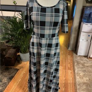 LuLaRoe Black and Gray Plaid Midi Dress